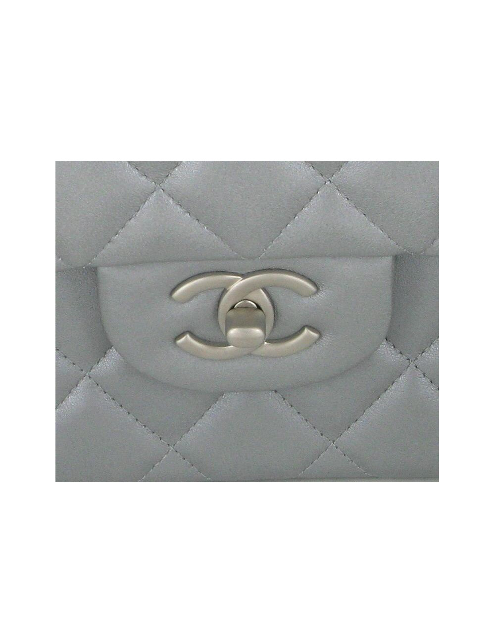 Jumbo CHANEL en cuir gris matalisé