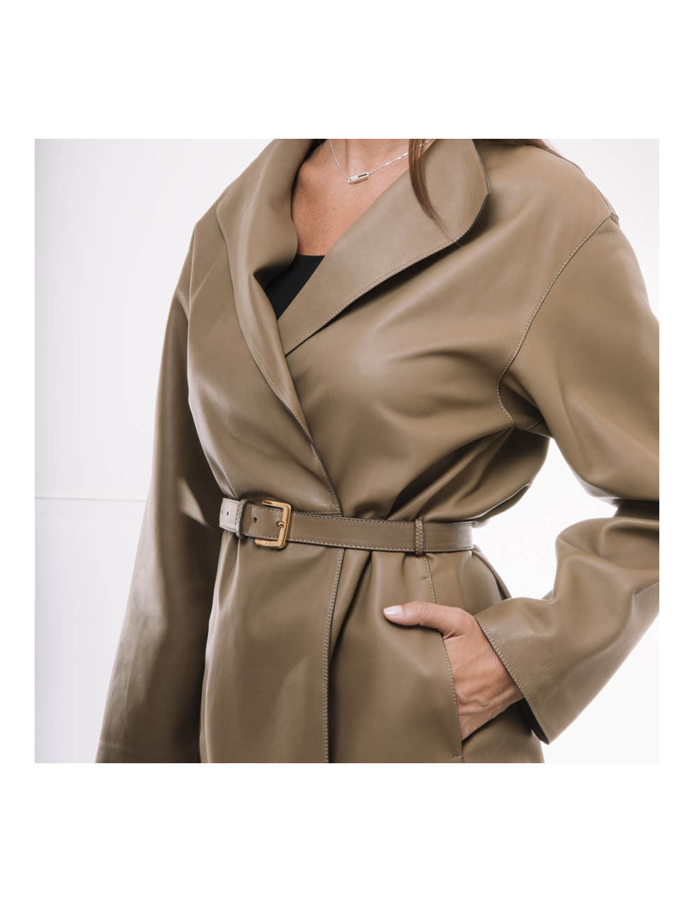 Manteau LORO PIANA T38 fr en cuir marron