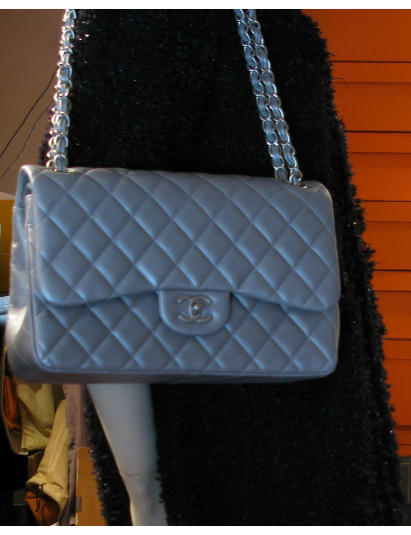 Jumbo CHANEL en cuir gris métalisé