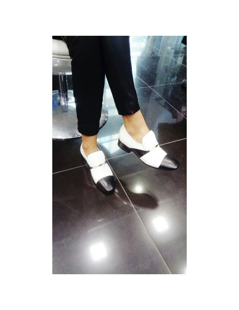 Mocassins Femme CELINE T 38 en cuir noir et blanc