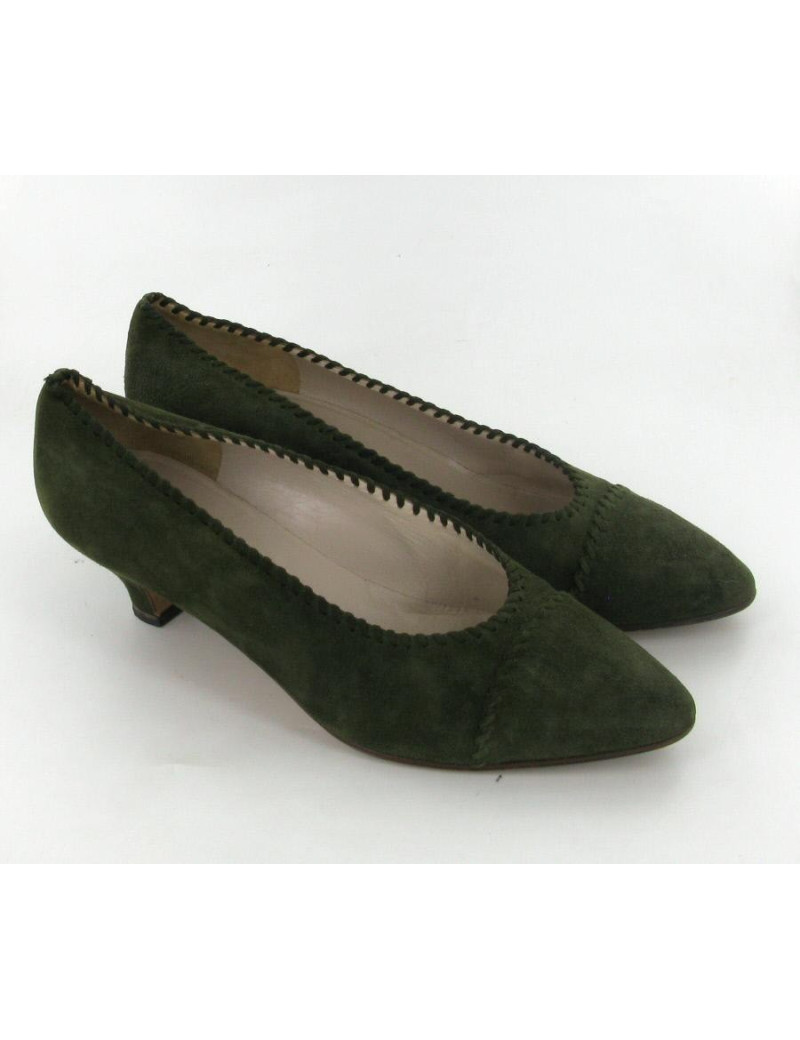 Escarpins CHANEL T 38 daim vert et petit talon