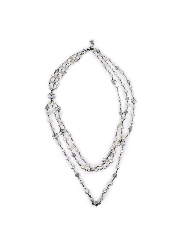 Sautoir triple rangs CHANEL perles nacrées boules de strass