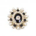  CHANEL brooch Paris Cuba in gilded metal and pearls