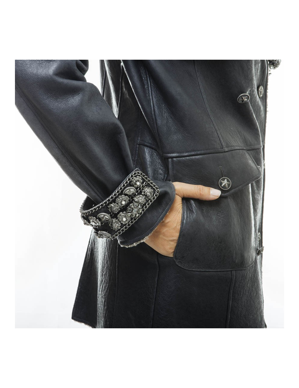 Veste CHANEL T 34 en peau retournée gris éléphant