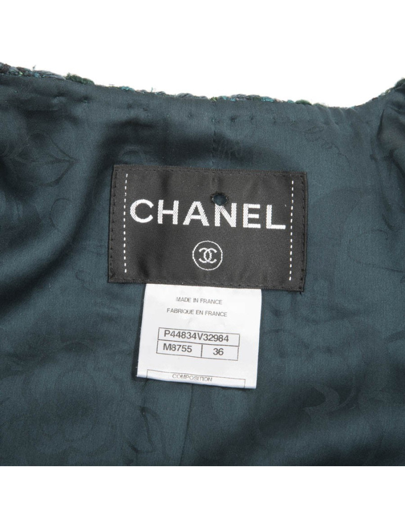 CHANELjacket in green tweed size 36EU