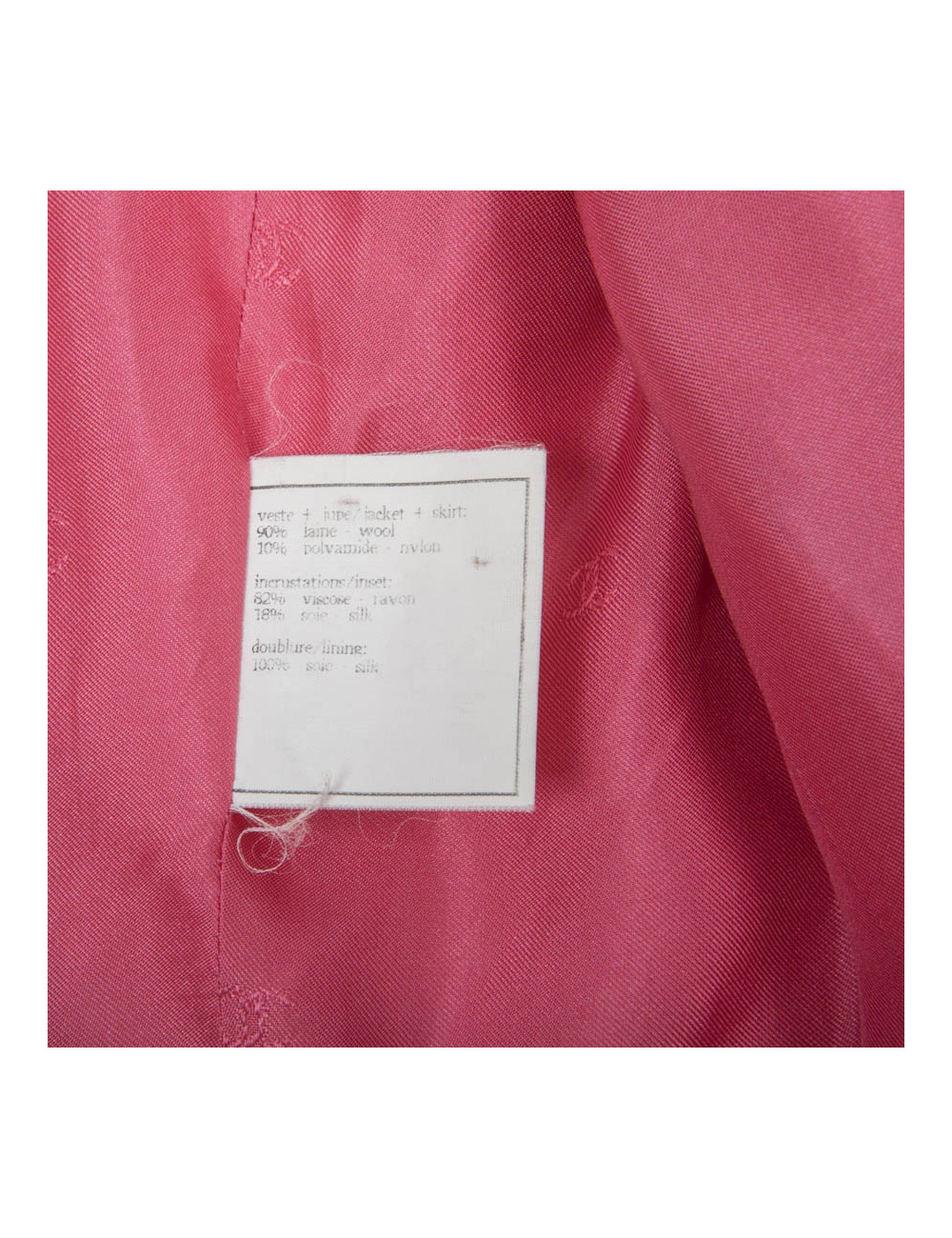 CHANEL skirt suit in pink tweed size 40EU