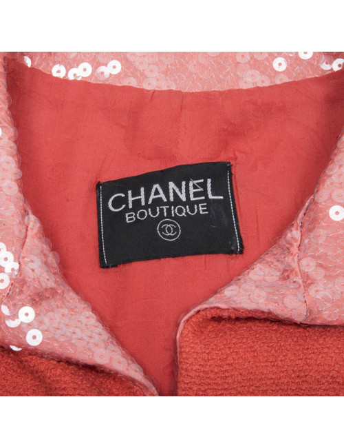 CHANEL 'Paris Los Angeles' Jacket in coral tweed and neck in sequins