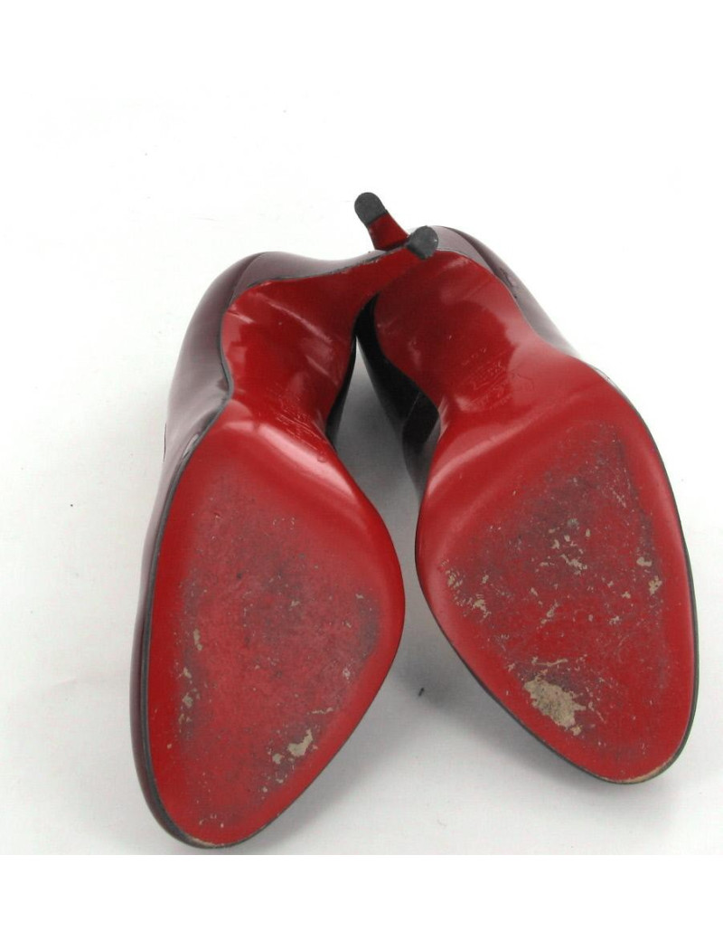 Escarpins LOUBOUTIN T 40.5 "Simple pump" 