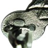 CHANEL boucle d'oreille clip aile en métal argenté vieilli et strass