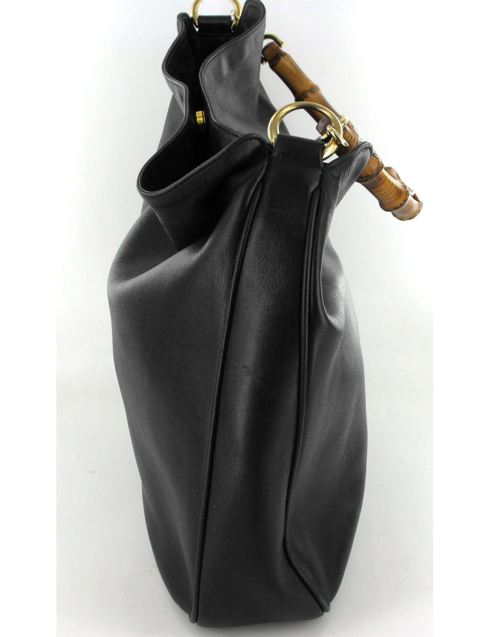 Sac GUCCI en cuir lisse noir et anse "bambou"