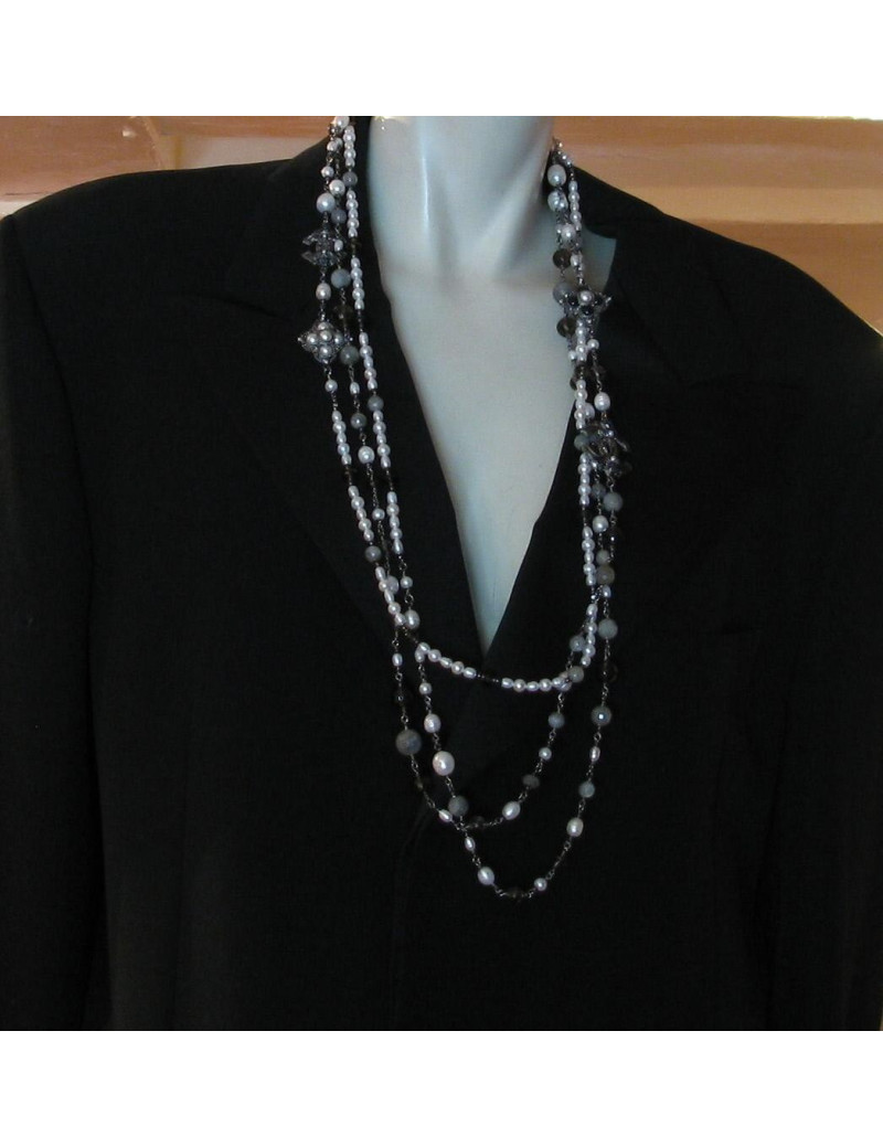 Sautoir long CHANEL en ruthénium et perles