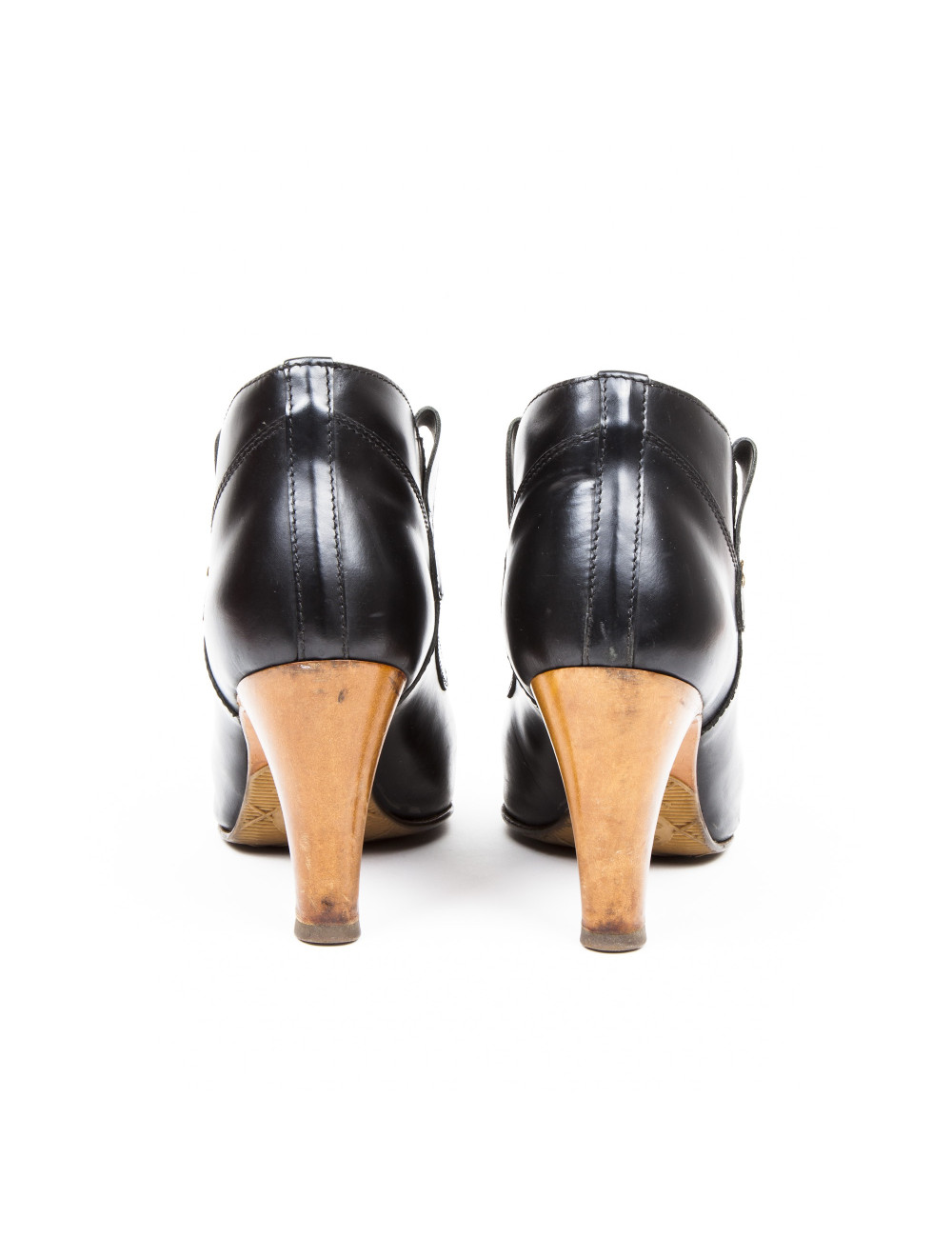 Boots CHANEL  t 39 en cuir noir