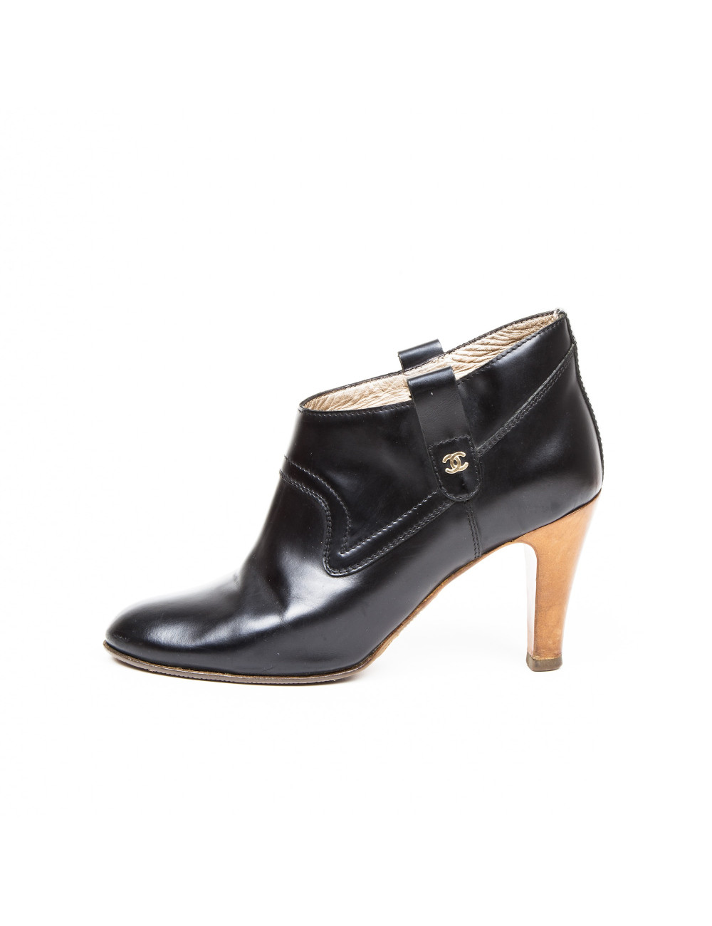 Boots CHANEL  t 39 en cuir noir