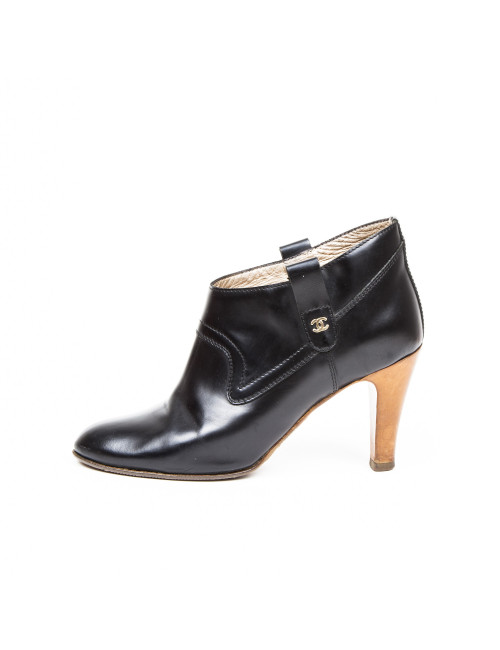 Boots CHANEL  t 39 en cuir noir