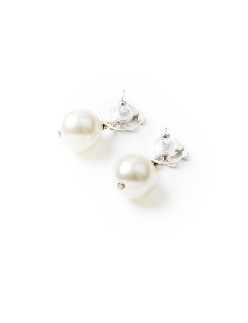 CHANEL CC earring studs in rhinestone and pearl