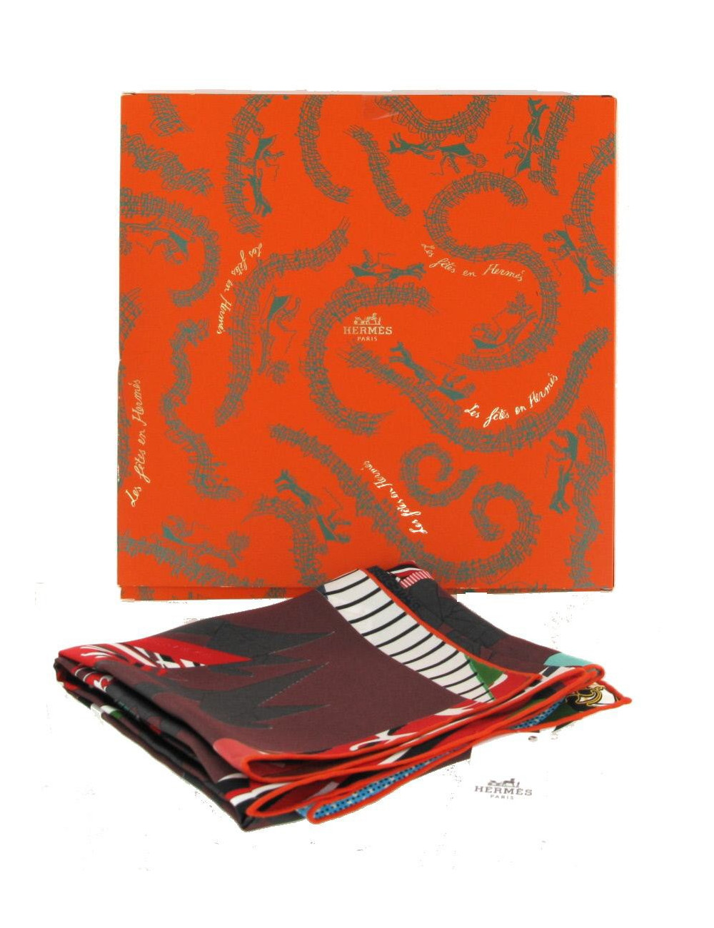 Carré 70 HERMES "Cocottes en soie"