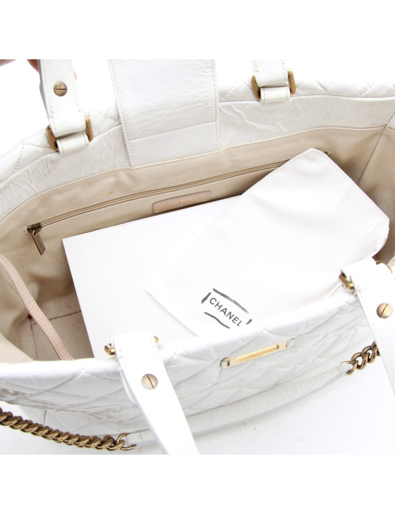 Sac cabas CHANEL cuir vieilli blanc 