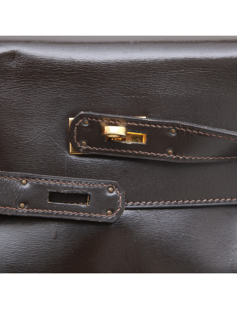 HERMES Kelly 32 in brown box leather with a strap