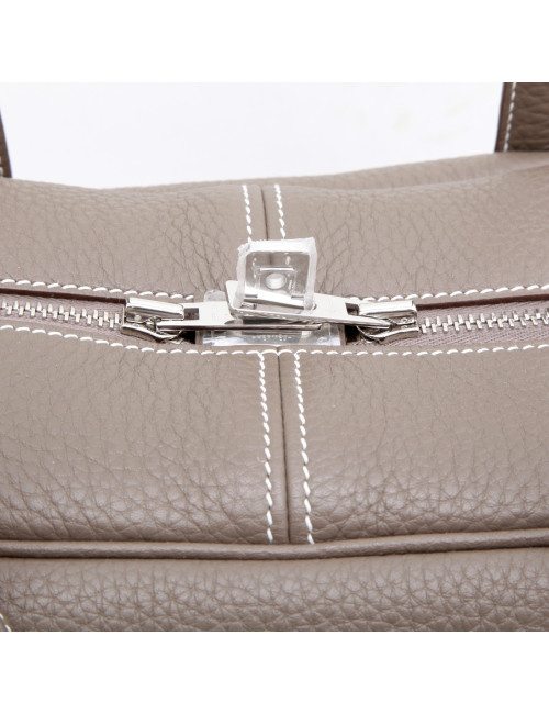 HERMES Victoria bag in étoupe clemence taurillon leather