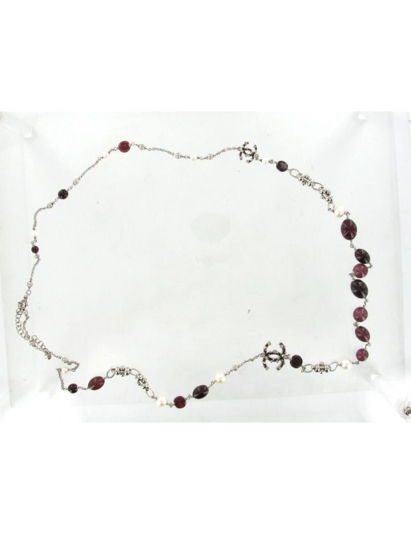 Sautoir CHANEL perles couleur cerise et cc strass