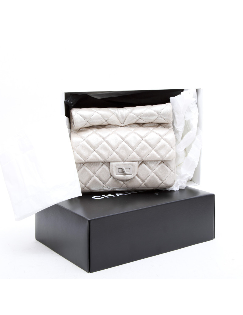 CHANEL evening clutch in silver lamé leather