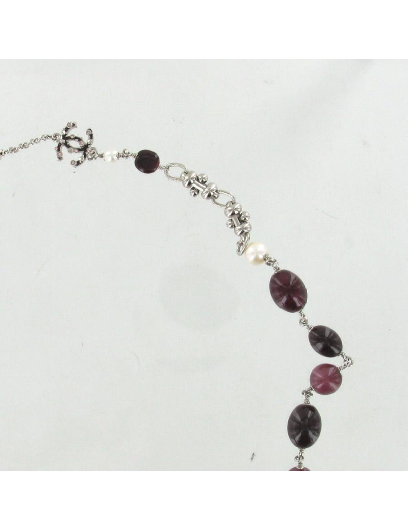 Sautoir CHANEL perles couleur cerise et cc strass