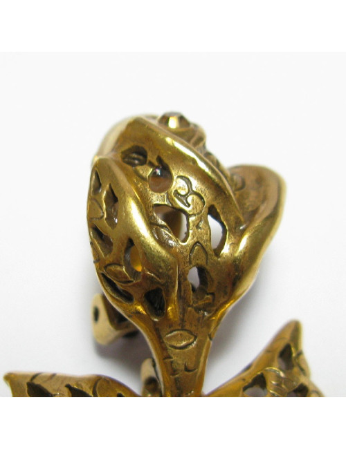 OSCAR DE LA RENTA pendant clip-on earrings in gilded metal