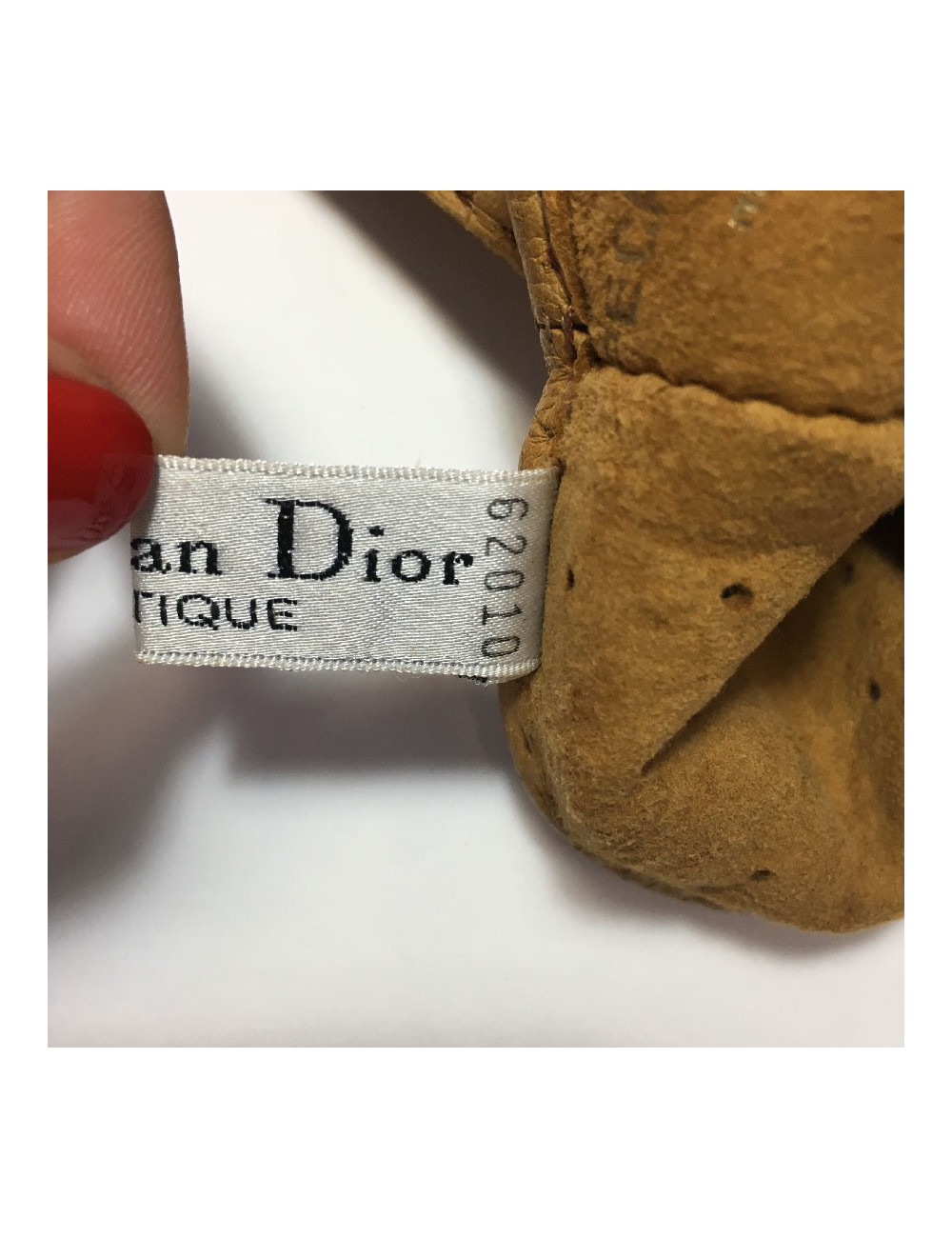 Gants CHRISTIAN DIOR T8 en pécari beige foncé