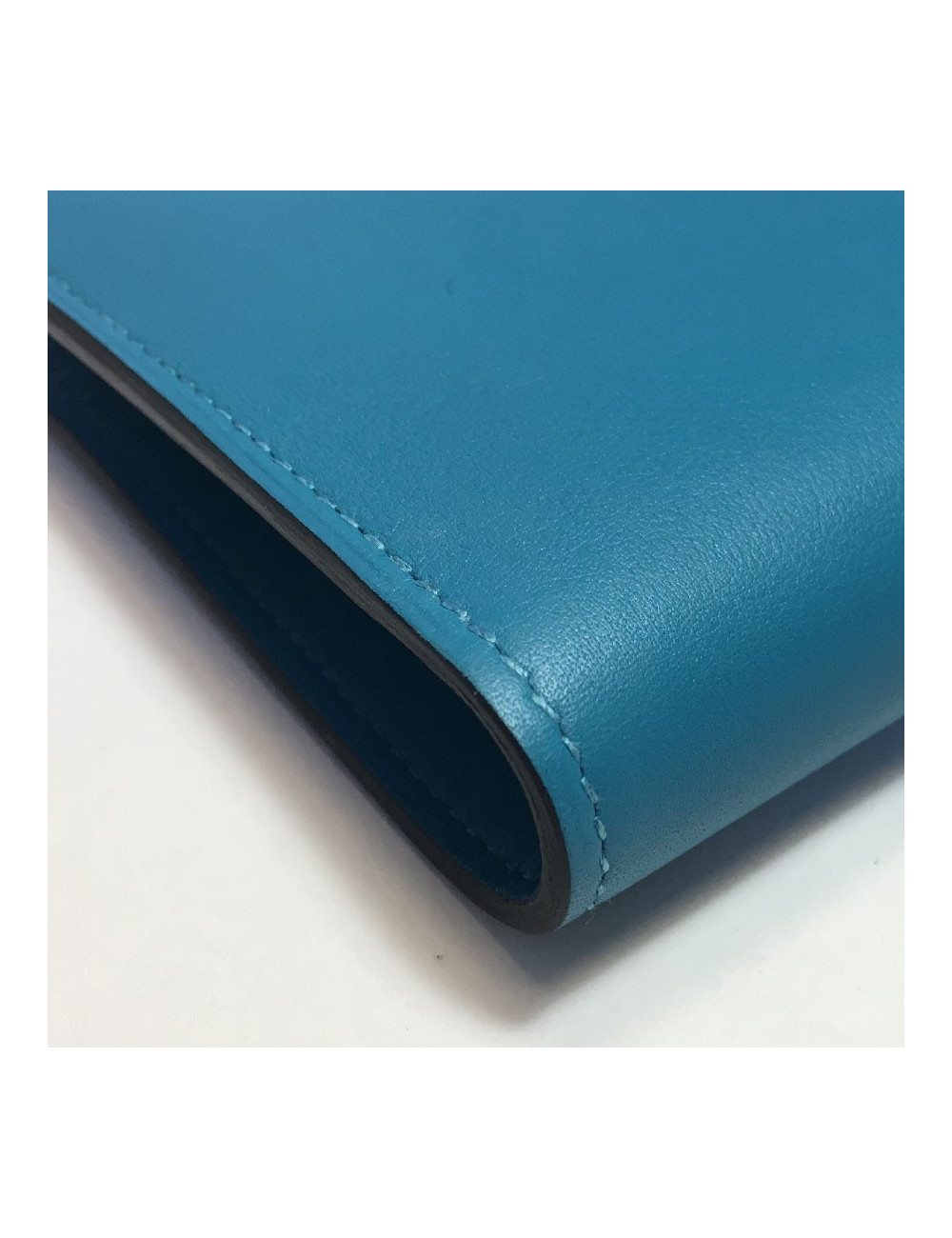 Portefeuille Dogon Duo HERMES grand modèle en veau swift turquoise