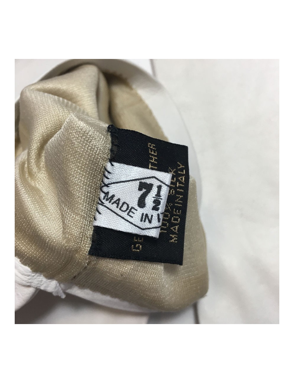 CHANEL long gloves in white leather and black cashmere size 7.5