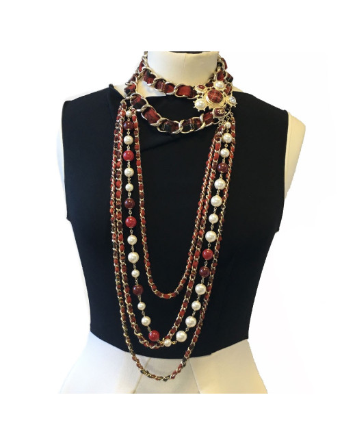 Sautoir CHANEL "Paris-Edimbourg" en tweed rouge