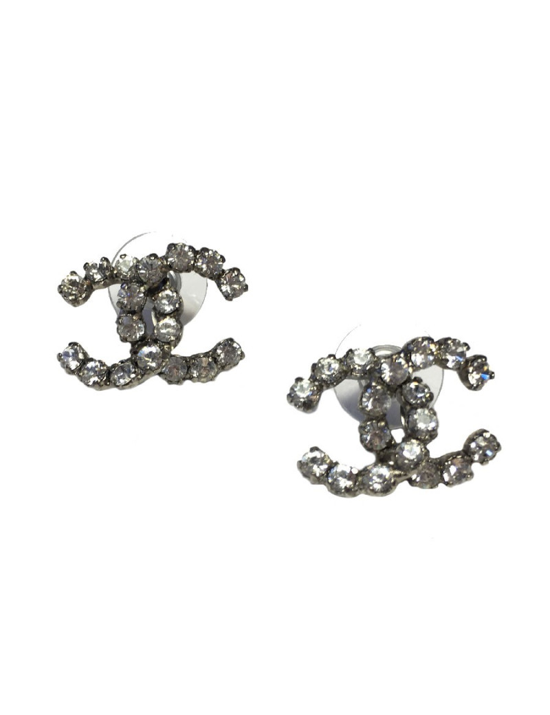 Boucles d'oreilles clous CHANEL CC strass