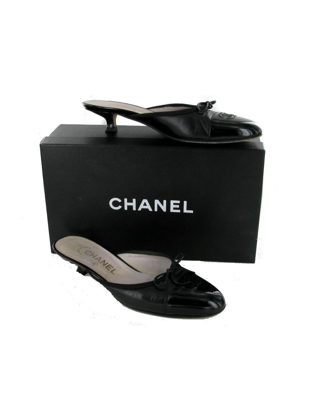 Mules CHANEL T36 cuir et vernis noir