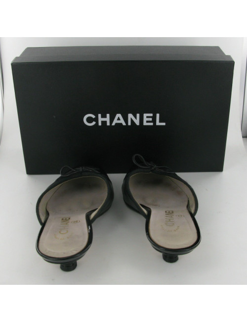 Mules CHANEL T36 cuir et vernis noir