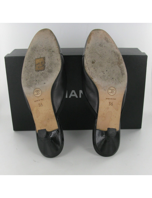 Mules CHANEL T36 cuir et vernis noir
