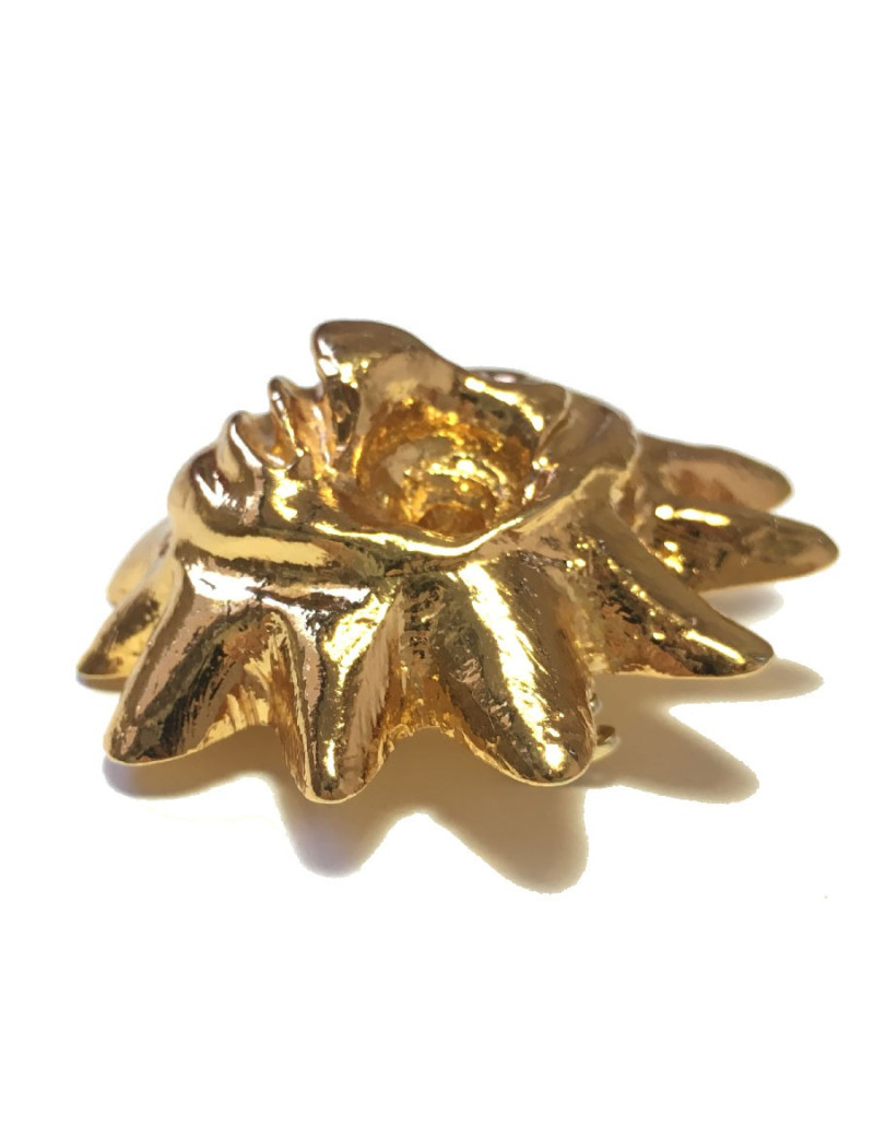 Broche CHRISTIAN LACROIX soleil vintage en résine dorée