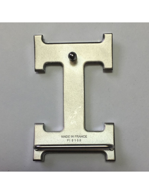 Boucle H HERMÈS métal palladié martelé