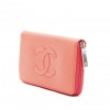 CHANEL wallet in grained salmon leather