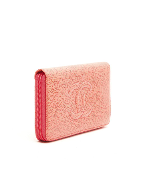 CHANEL wallet in grained salmon leather
