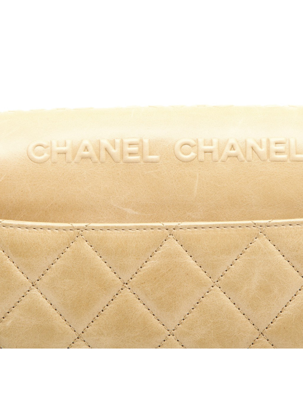 Sac CHANEL cuir d'agneau embossé "CC CHANEL" beige
