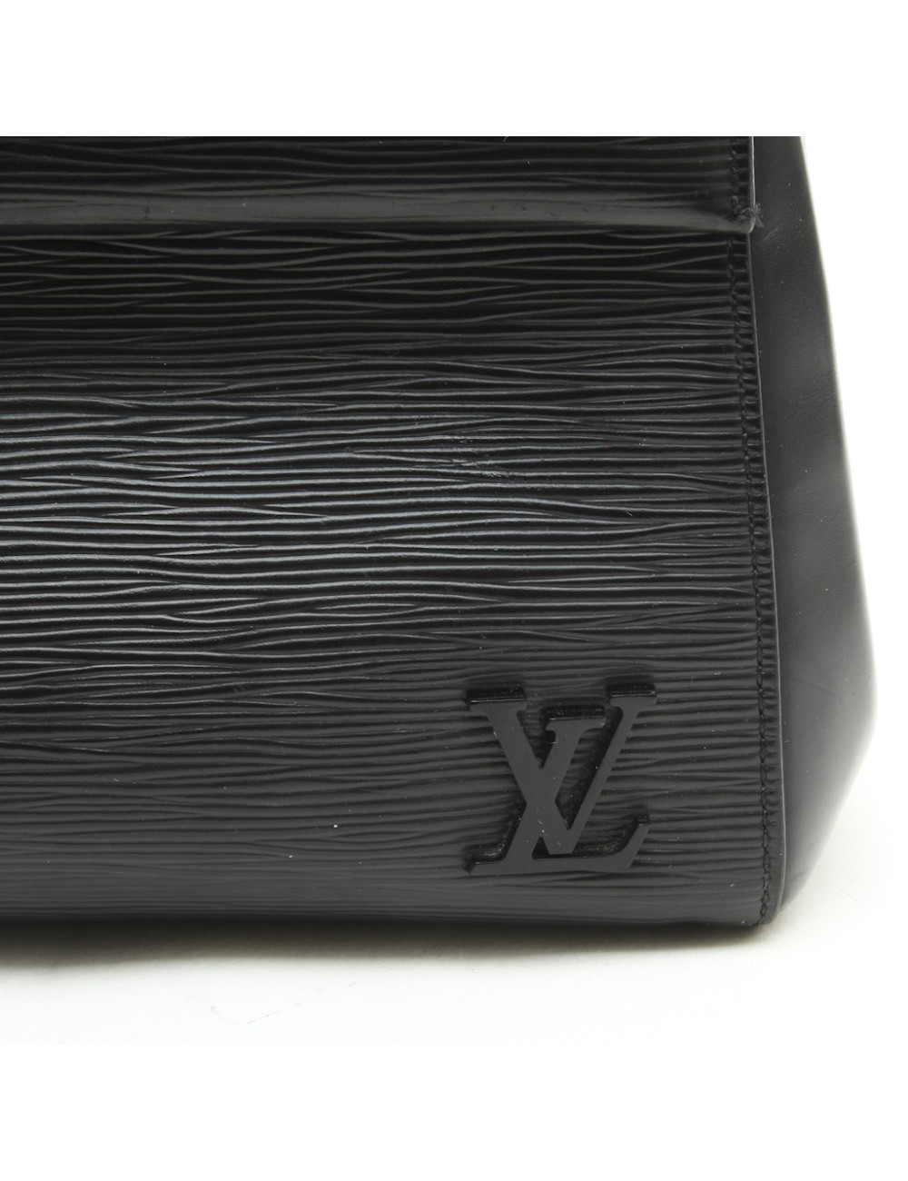 LOUIS VUITTON bag in black épi leather