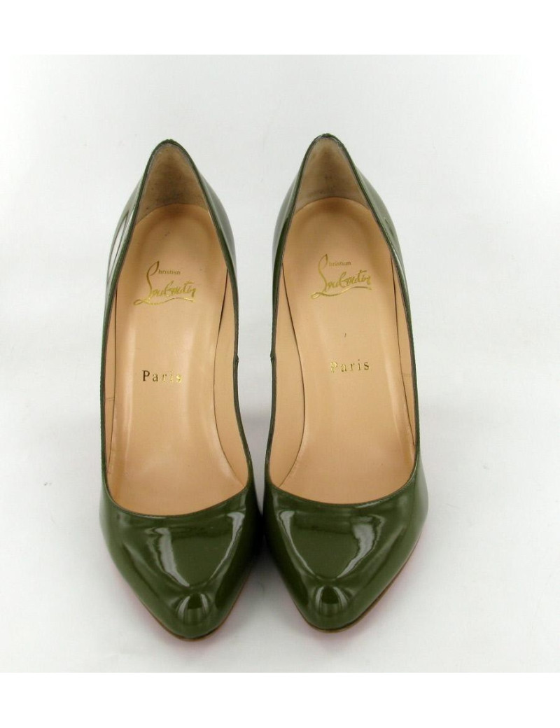 LOUBOUTIN T39 cuir vernis vert