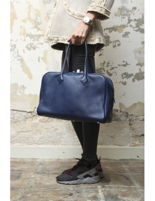 Sac Victoria HERMES Taurillon clémence bleu