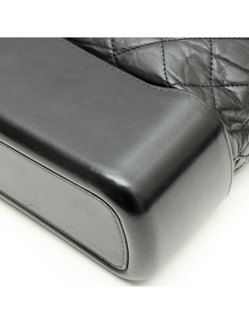 CHANEL bag 'Gabrielle Hobo' in aged black quilted leather