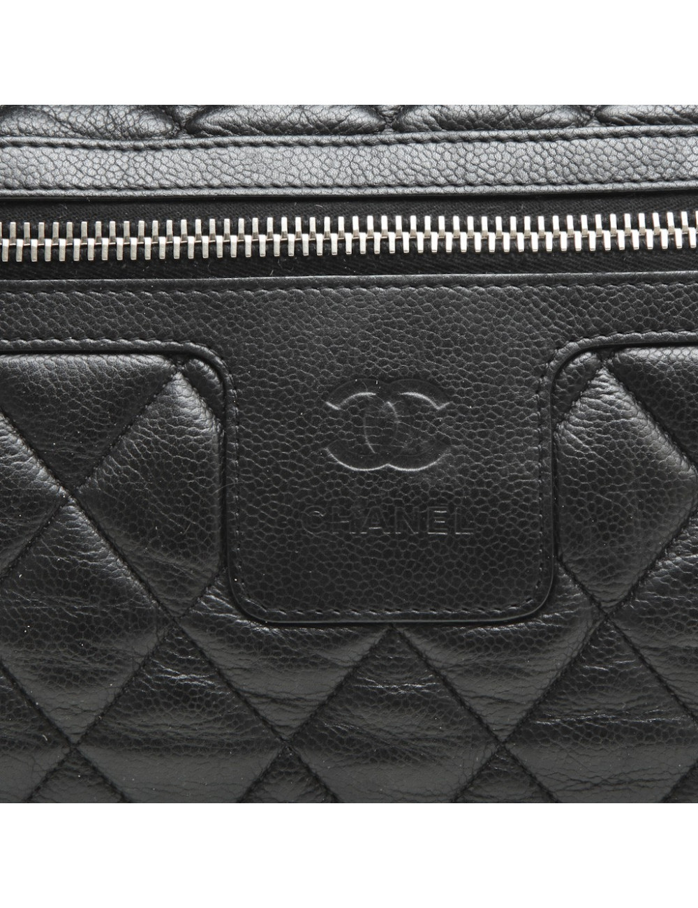 CHANEL 'Cocoon' bag in black quilted grained leather
