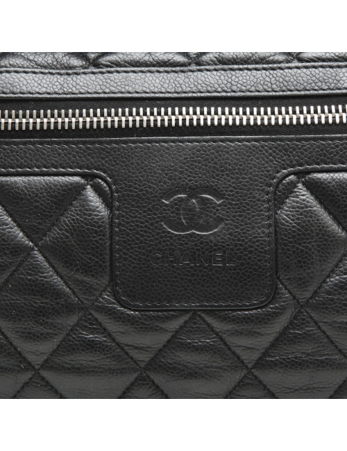 CHANEL 'Cocoon' bag in black quilted grained leather