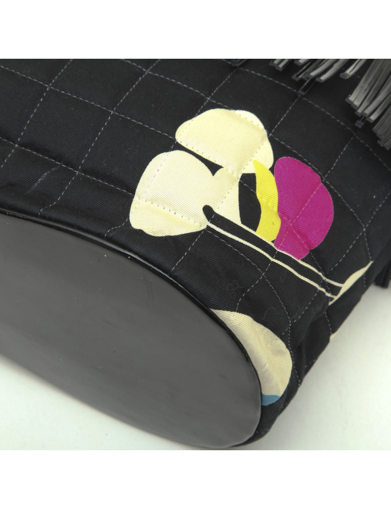 Sac CHANEL à franges toile matelassée