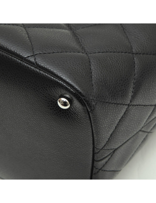 Sac cabas CHANEL en cuir graine noir