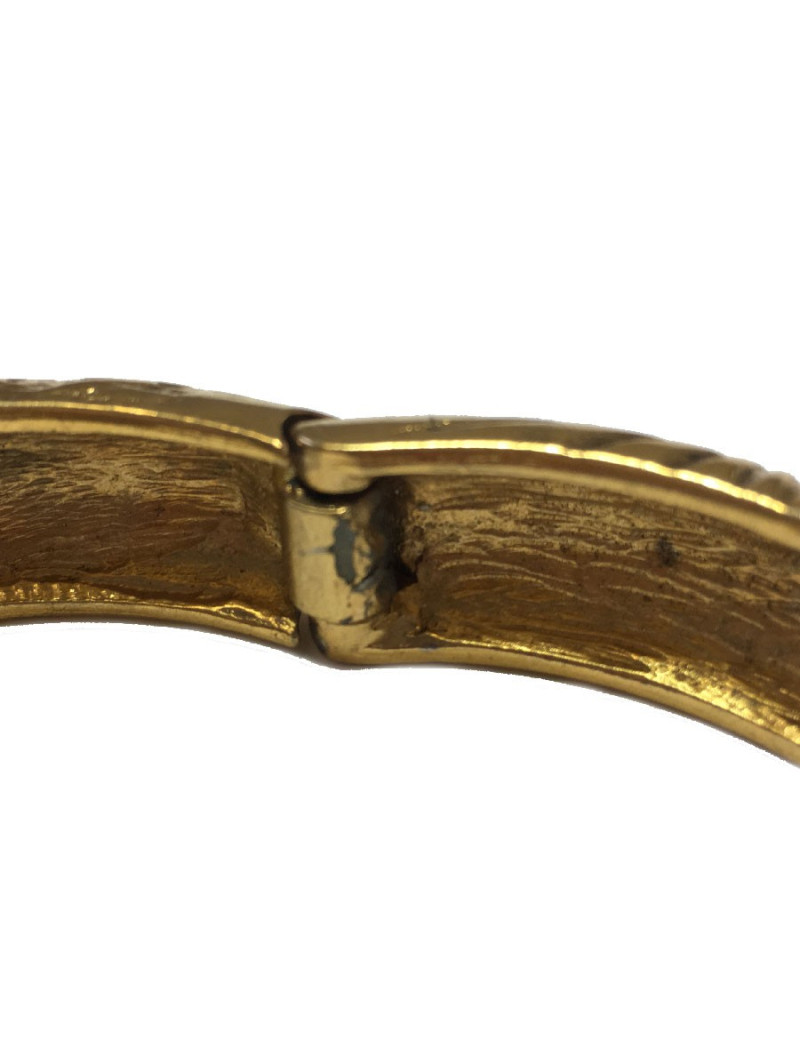 Manque PRIX D'ACHATBracelet métal doré sans marque