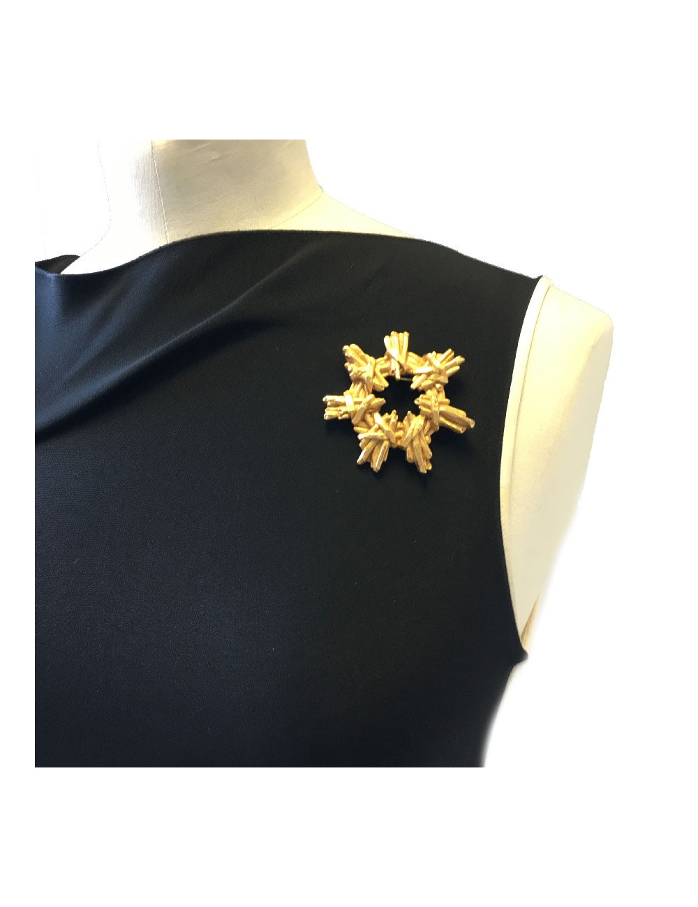 Broche CHRISTIAN LACROIX vintage